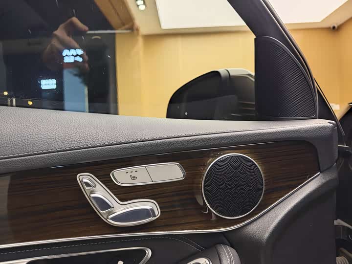 GLC 2017 GLC 260 1.5T - Automatic - 152,000 km - Image 8