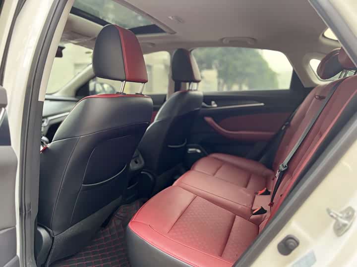 Eado 2019 280T - Automatic - 40,000 km - Image 4