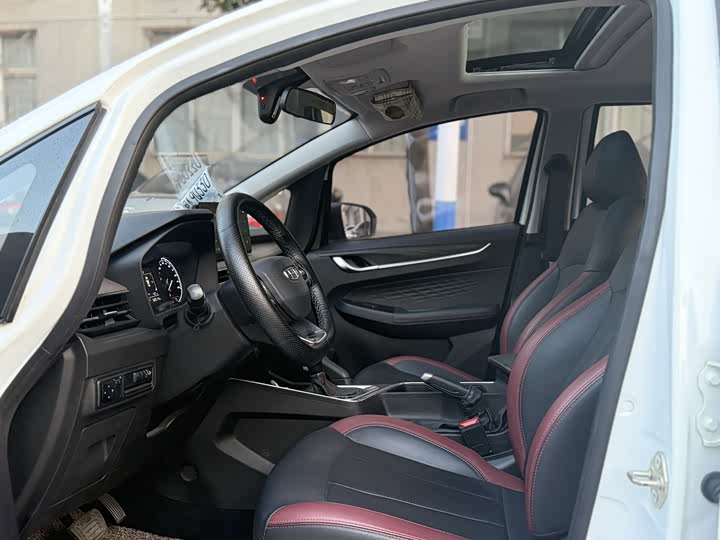 Vision X3 2020 Vision X3 1.5L - CVT - 52,000 km - Image 6