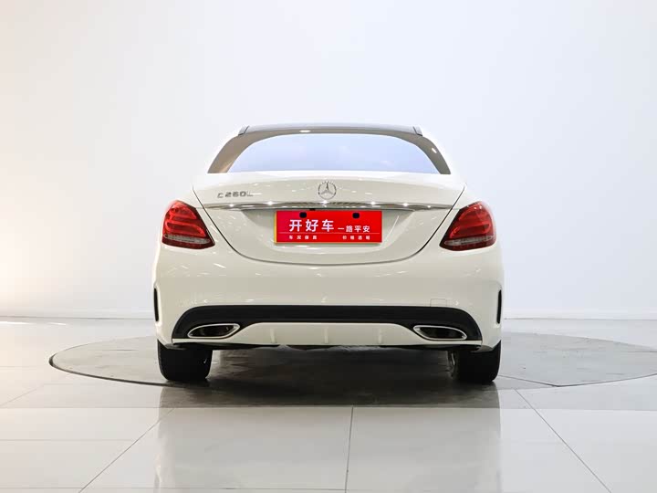 C-Class 2018 C 200 1.3T - Automatic - 119,000 km - Image 3