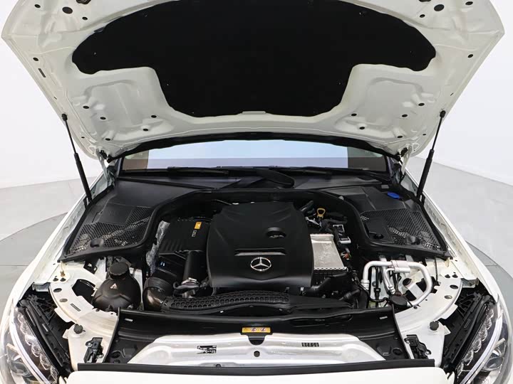 C-Class 2018 C 200 1.3T - Automatic - 119,000 km - Image 7