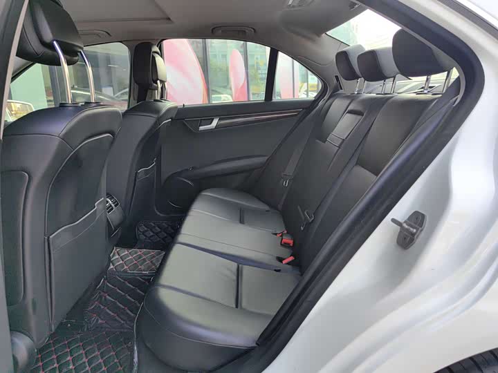 C-Class 2013 C 260 1.5T - Automatic - 144,000 km - Image 10