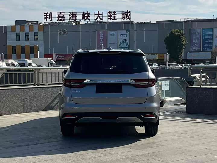 Jiaji 2021 1.8T - DCT - 28,000 km - Image 8