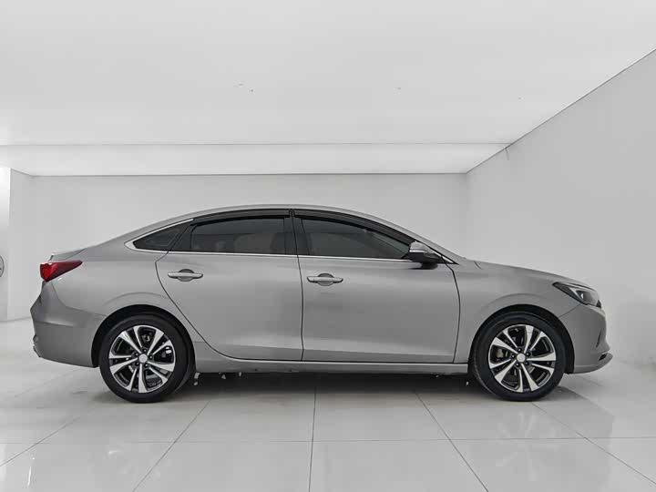 Eado 2020 1.4T - Automatic - 74,000 km - Image 4