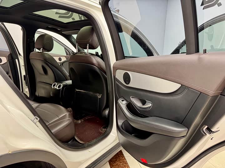 GLC 2018 GLC 200 1.3T - Automatic - 70,000 km - Image 12