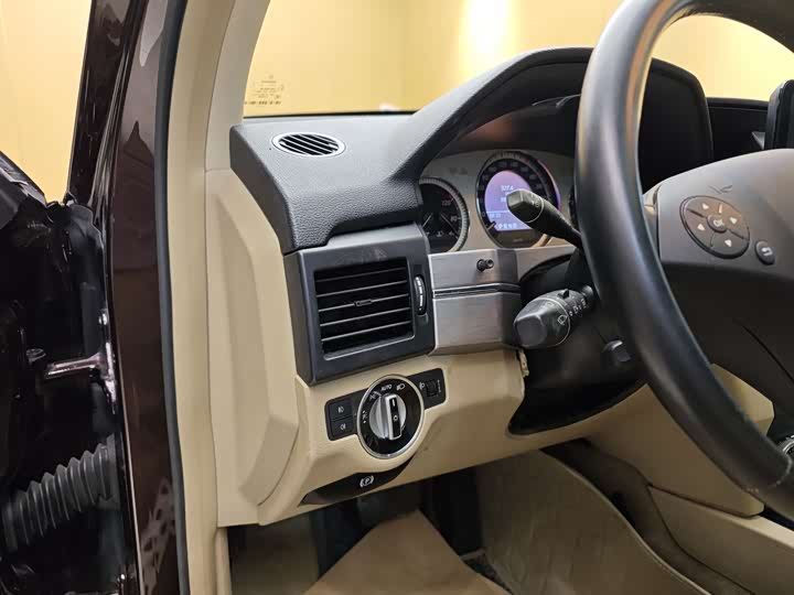 GLK 2012 K 300 2.0T - Automatic - 197,399 km - Image 11