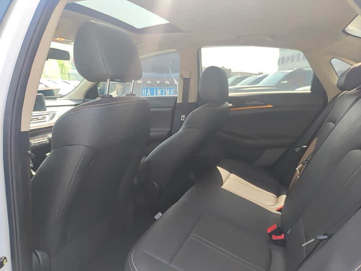 Eado 2019 1.6L - Automatic - 70,000 km - Image 5