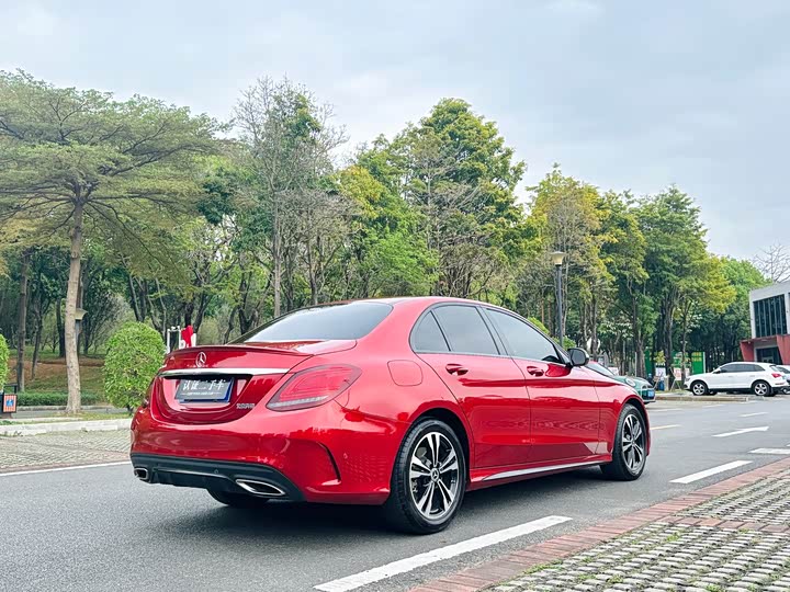 C-Class 2020 C 260 1.5T - Automatic - 79,000 km - Image 5