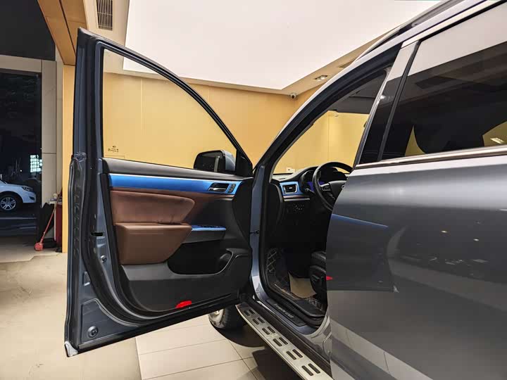 GS8 2017 GS8 320T - Automatic - 87,600 km - Image 7