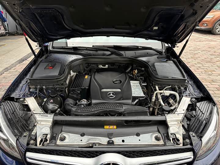 GLC 2018 GLC 260 1.5T - Automatic - 100,000 km - Image 8