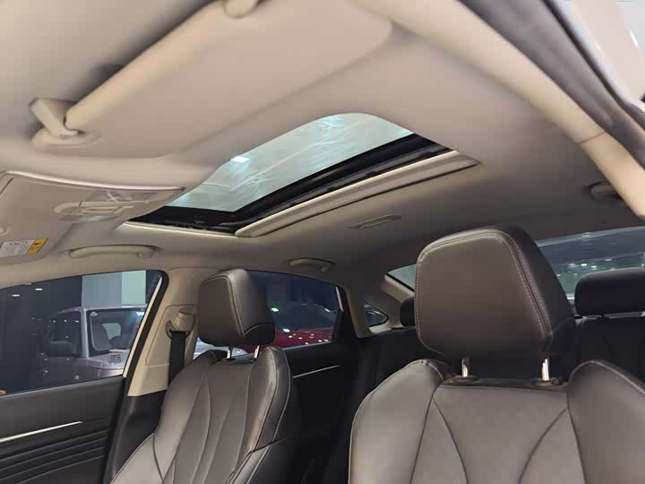 Eado 2021 1.6L - Automatic - 91,800 km - Image 12