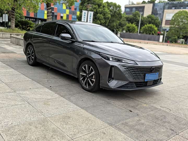 Lamore 2023 1.5T - Automatic - 30,000 km - Image 4