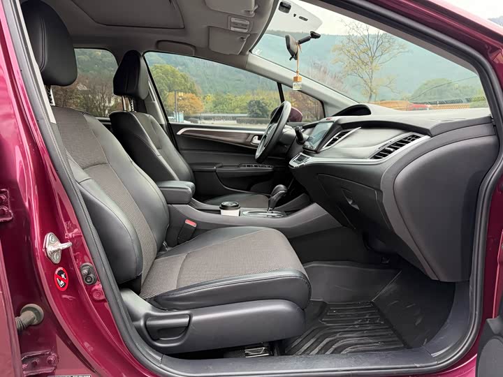 Jade 2017 1.8L - CVT - 119,000 km - Image 10