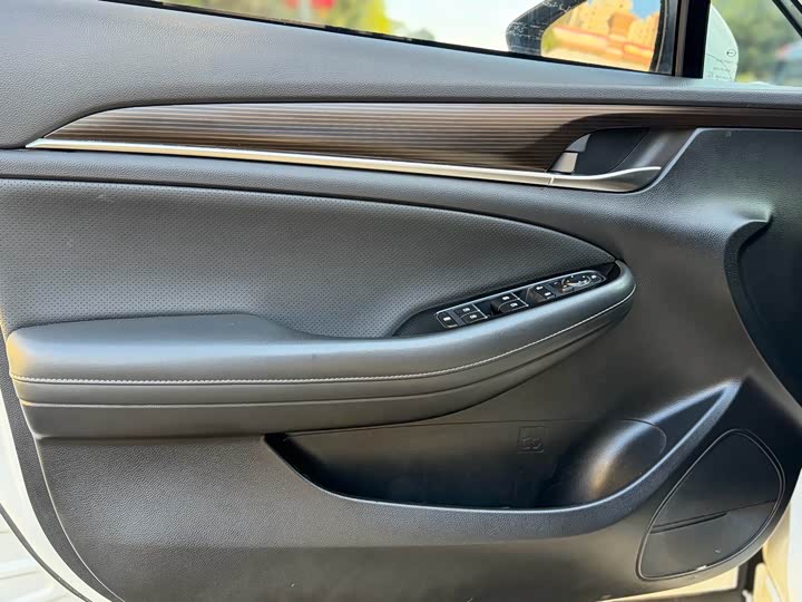 GA6 2019 GA6 270T - Automatic - 64,000 km - Image 9