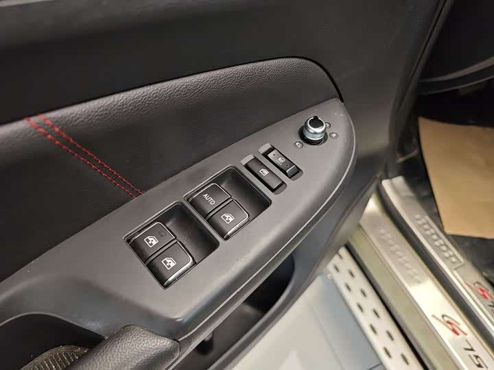 CS75 2014 1.8T - Automatic - 134,000 km - Image 9