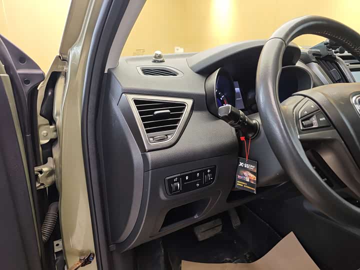 CS75 2014 1.8T - Automatic - 134,000 km - Image 11
