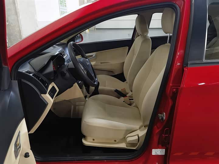 Fulwin 2 2015 Fulwin 2 1.5L - Manual - 29,300 km - Image 10