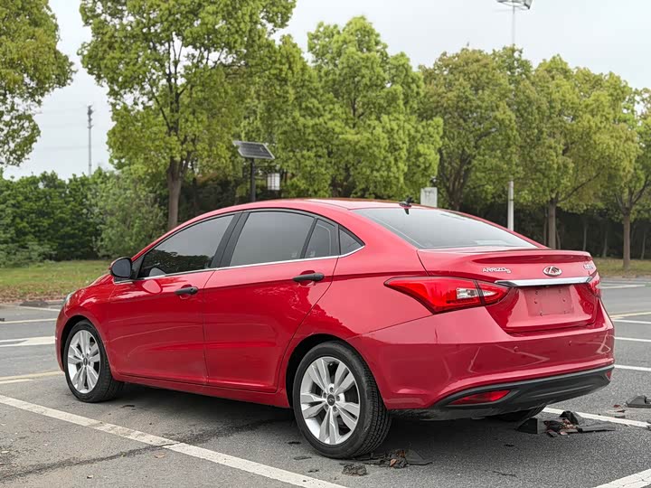Arrizo 5 2016 Arrizo 5 1.5L - CVT - 118,000 km - Image 5