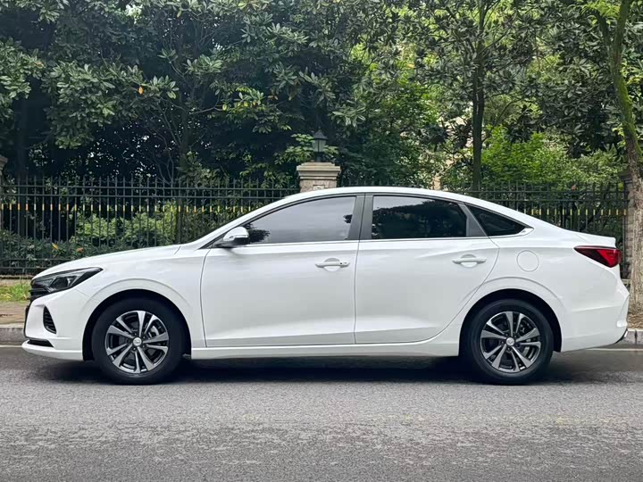 Eado 2020 1.6L - Automatic - 118,000 km - Image 8