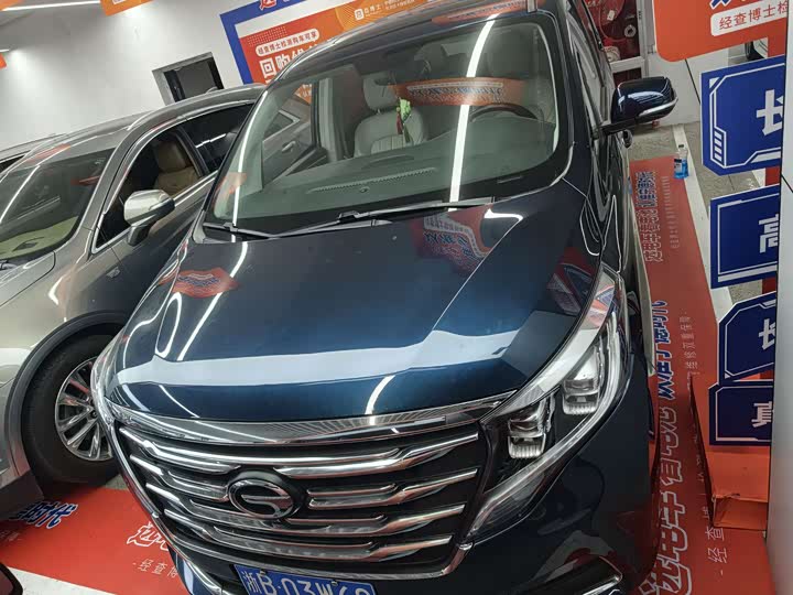 M8 2018 M8 320T - Automatic - 70,000 km - Image 2