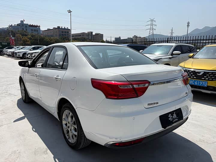 Vision 2018 1.5L - Automatic - 51,000 km - Image 5