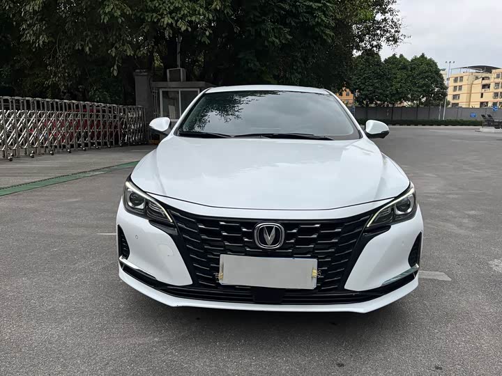 Raeton CC 2022 1.5T - Automatic - 30,000 km - Image 2