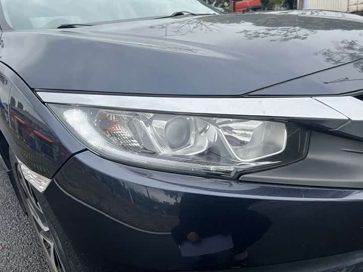 Civic 2016 1.5T - CVT - 102,000 km - Image 8