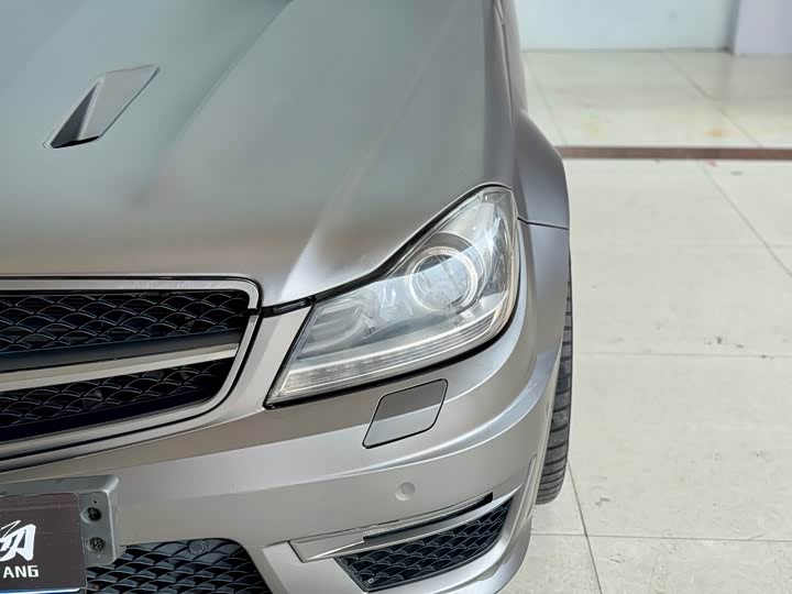 C-Class 2010 AMG C 63 1.6T - Automatic - 100,000 km - Image 5