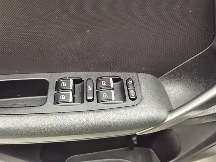 Tiggo 3 2016 Tiggo 3 1.6L - Manual - 86,000 km - Image 9
