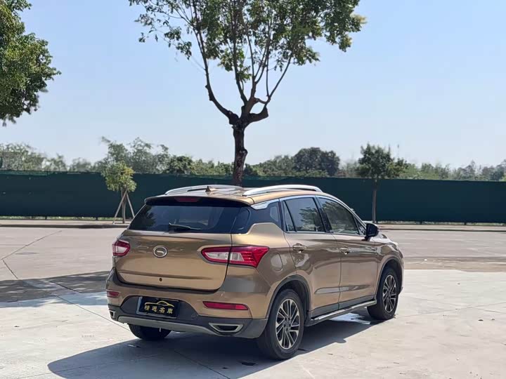 GS4 2015 GS4 200T - Automatic - 105,000 km - Image 9