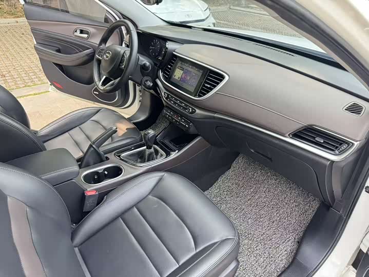 GA4 2018 GA4 200T - Manual - 70,000 km - Image 9