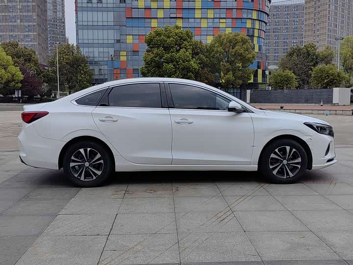 Eado 2021 1.4T - Automatic - 43,000 km - Image 6