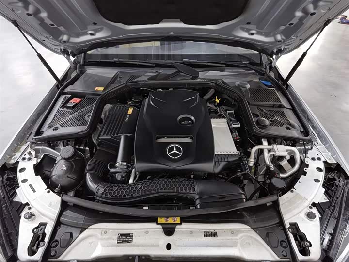 C-Class 2015 C 200 L 1.3T - Automatic - 112,500 km - Image 6