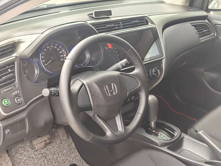 City 2017 1.5L - CVT - 130,000 km - Image 11
