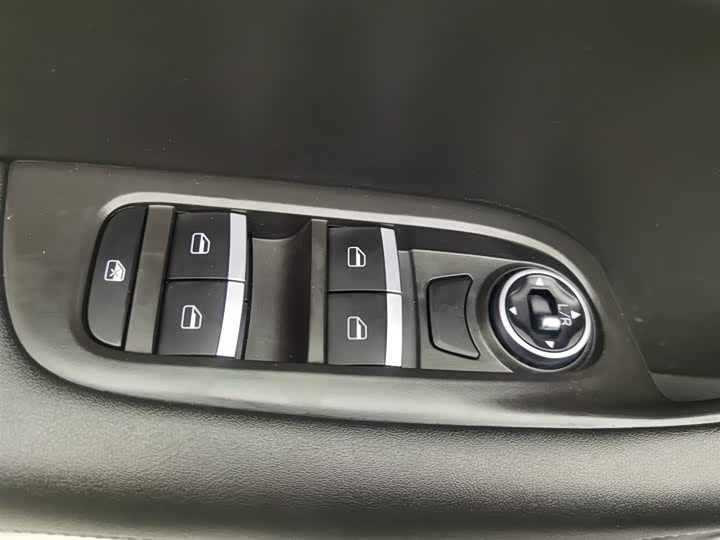 Tiggo 5x 2020 Tiggo 5x 1.5L - Manual - 30,000 km - Image 9