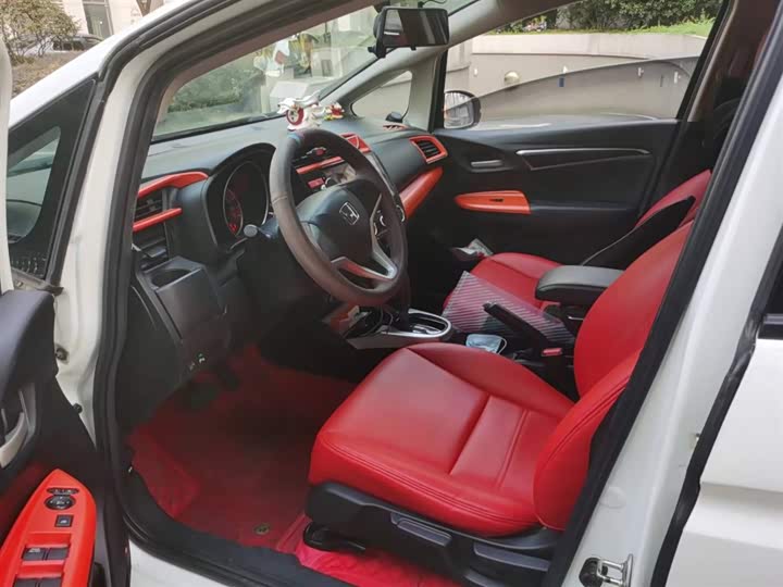 Fit 2014 1.5L - CVT - 65,000 km - Image 7