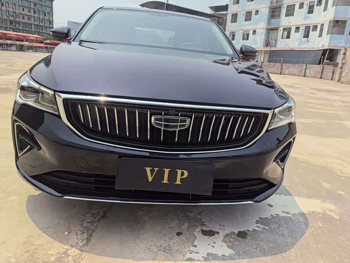 Emgrand 2022 1.5L - CVT - 44,000 km - Image 2