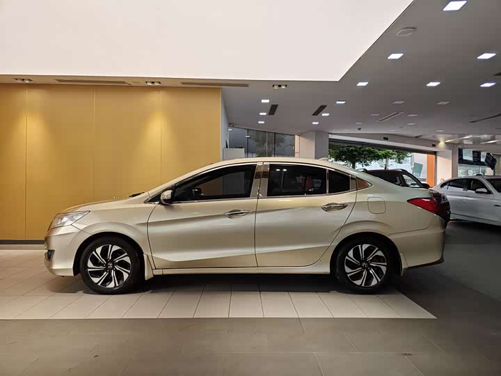 Crider 2017 1.8L - CVT - 41,000 km - Image 6