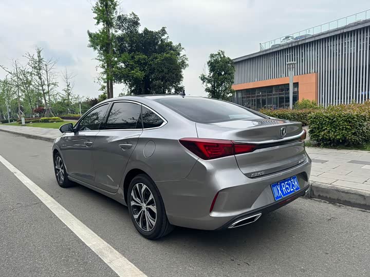 Eado 2021 1.4T - Automatic - 28,000 km - Image 4