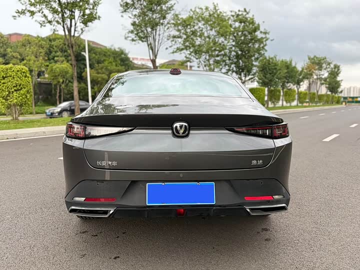 Lamore 2023 1.5T - Automatic - 16,000 km - Image 6