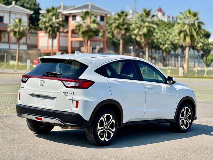 XR-V 2015 1.8L - CVT - 58,000 km - Image 6
