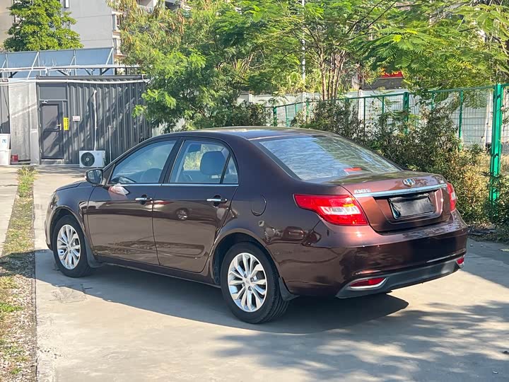 Vision 2016 1.5L - Automatic - 56,000 km - Image 8