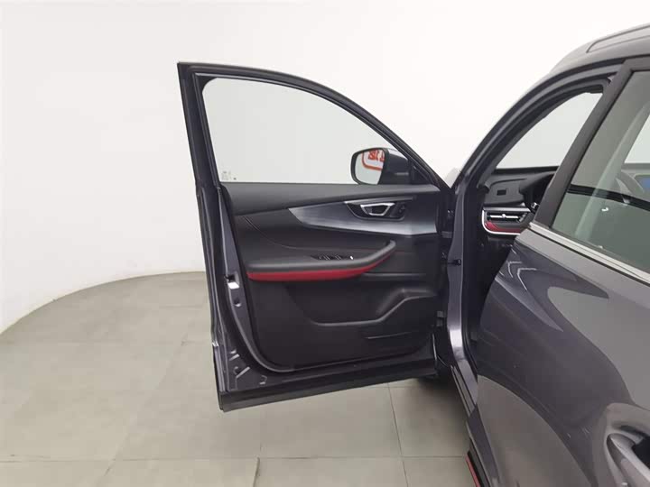 Tiggo 5x 2022 Tiggo 5x 1.5L - CVT - 26,200 km - Image 8