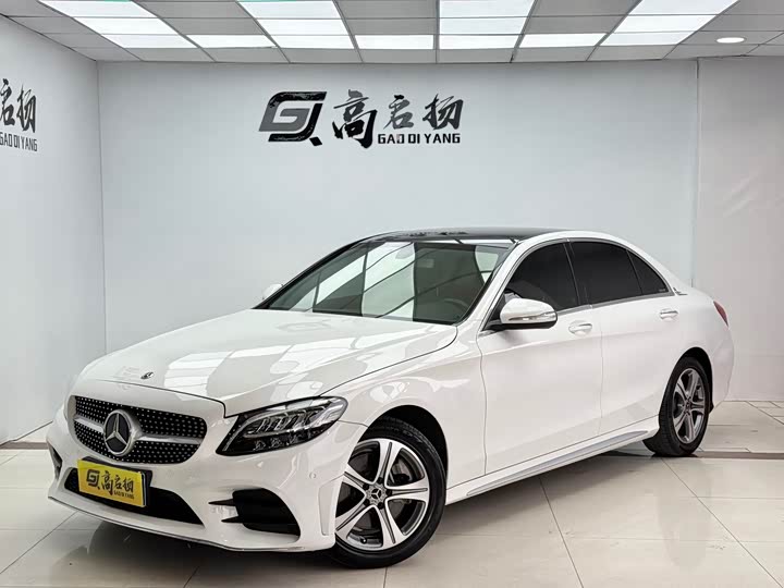 C-Class 2019 C 260 L 1.5T - Automatic - 100,000 km - Image 1