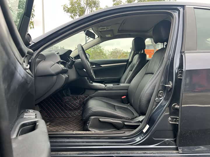 Civic 2016 1.5T - CVT - 102,000 km - Image 10