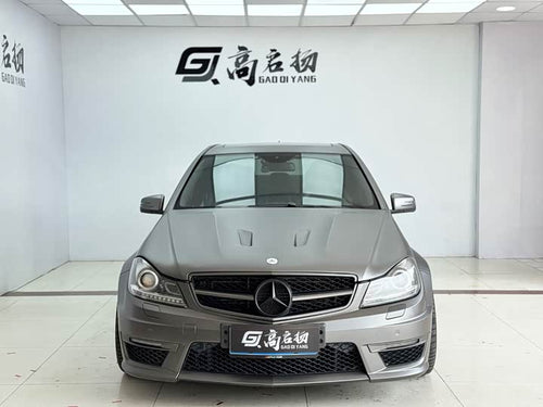 C-Class 2010 AMG C 63 1.6T - Automatic - 100,000 km - Image 2