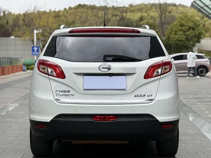 GS5 2013 1.8T - Manual - 117,000 km - Image 8