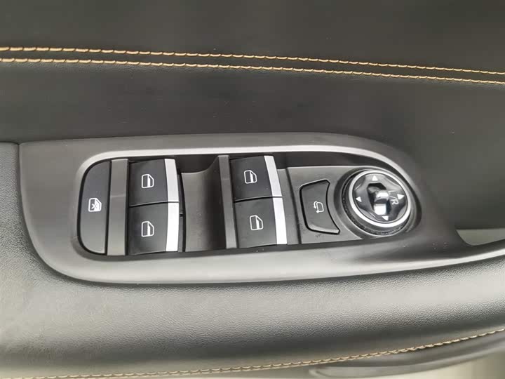 Tiggo 5x 2020 Tiggo 5x 1.5L - CVT - 38,200 km - Image 9