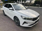 Emgrand 2022 1.5L - CVT - 32,000 km - Image 2