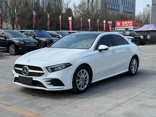 A-Class 2019 A 200 L 1.3T - Automatic - 113,000 km - Image 1